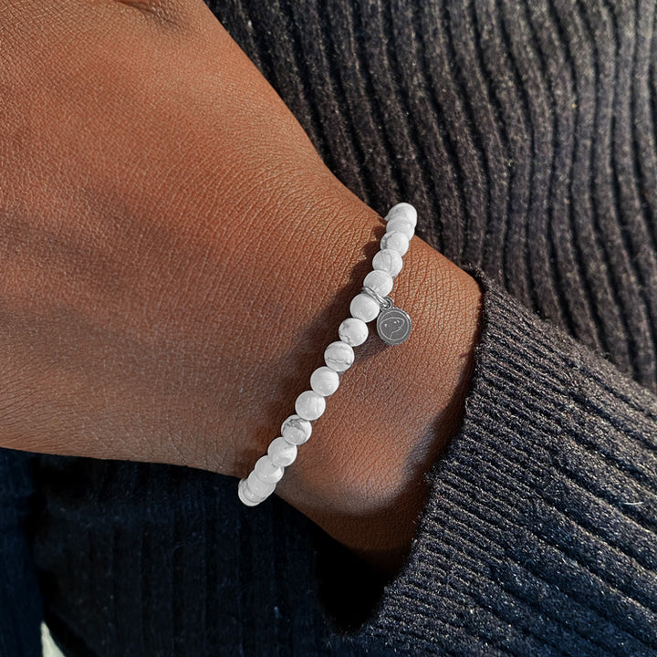 Howlite Bracelet 4mm shoulder