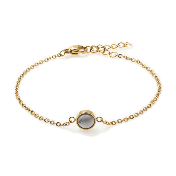 Howlite Solitaire Gold Bracelet